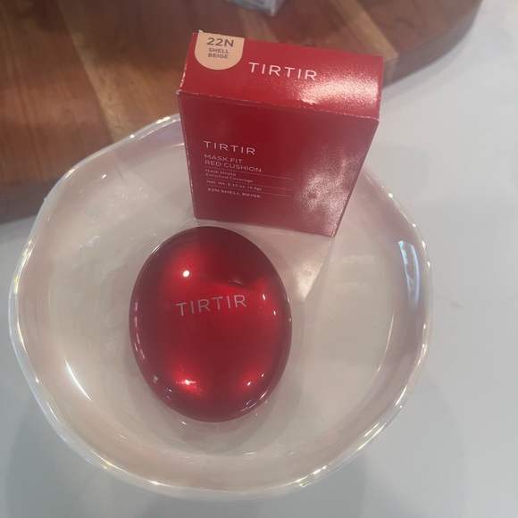 TIRTIR Red Cushion Foundation  SET OF 2! - Picture 12 of 16